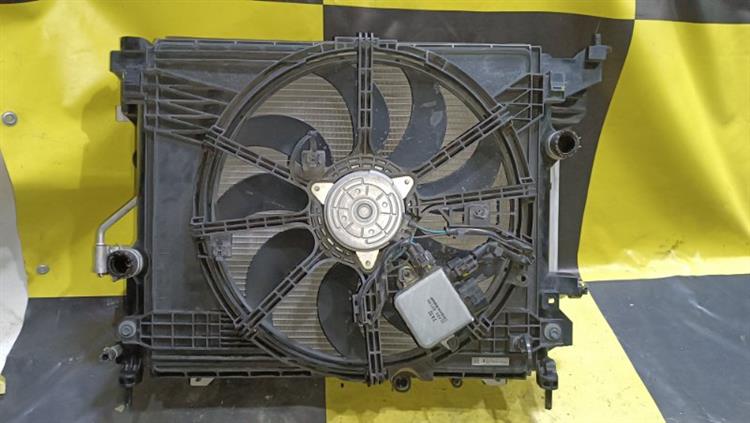 Радиатор основной Ниссан Нот в Ангарске 105188