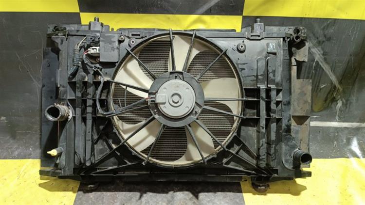Радиатор основной Тойота Королла Румион в Ангарске 105315