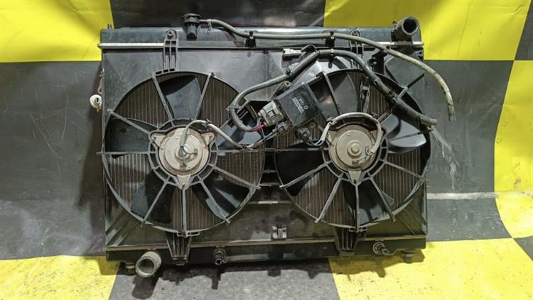 Радиатор основной Ниссан Фуга в Ангарске 105359