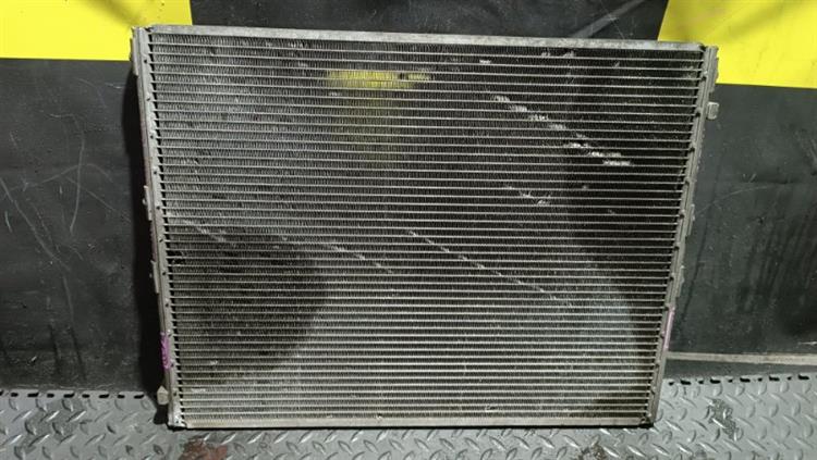 Радиатор кондиционера Тойота Хайлюкс Сурф в Ангарске 1054401