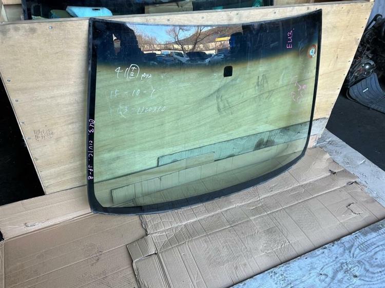Лобовое стекло Хонда Цивик в Ангарске 236512