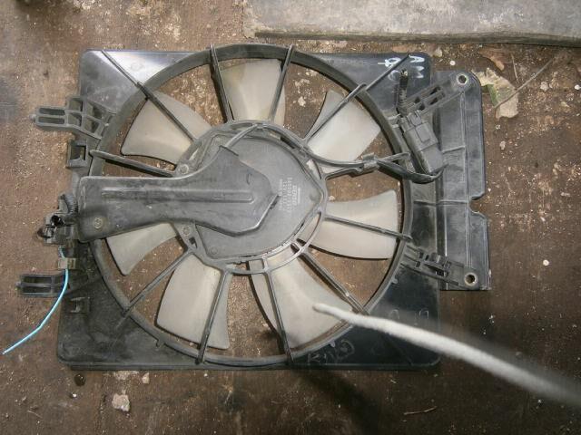 Диффузор радиатора Хонда СРВ в Ангарске 24032