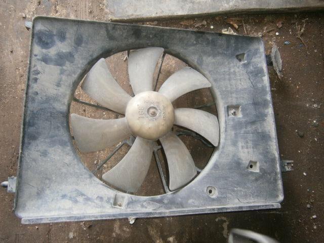 Диффузор радиатора Хонда Джаз в Ангарске 24051