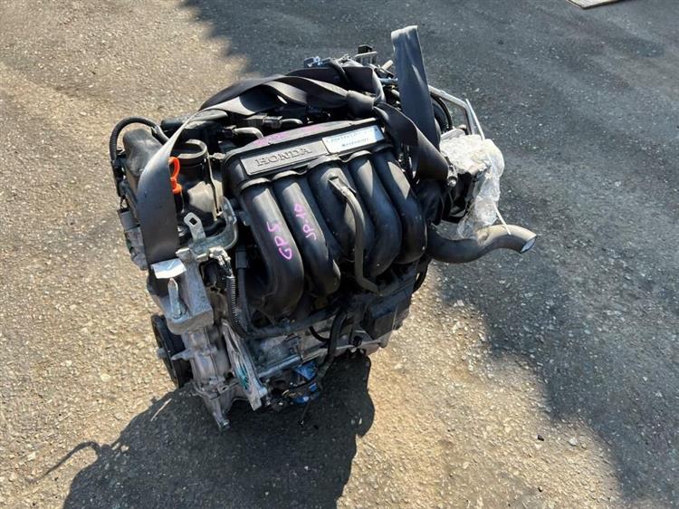 Двигатель Хонда Фит в Ангарске 241059