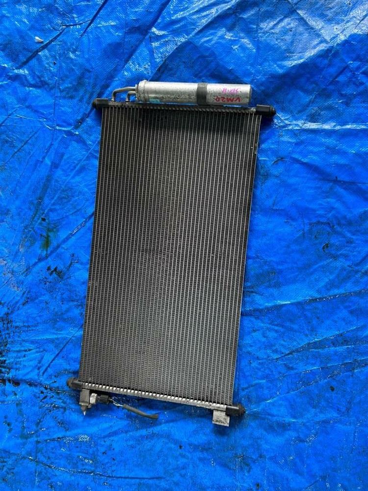 Радиатор кондиционера Ниссан НВ 200 в Ангарске 245873