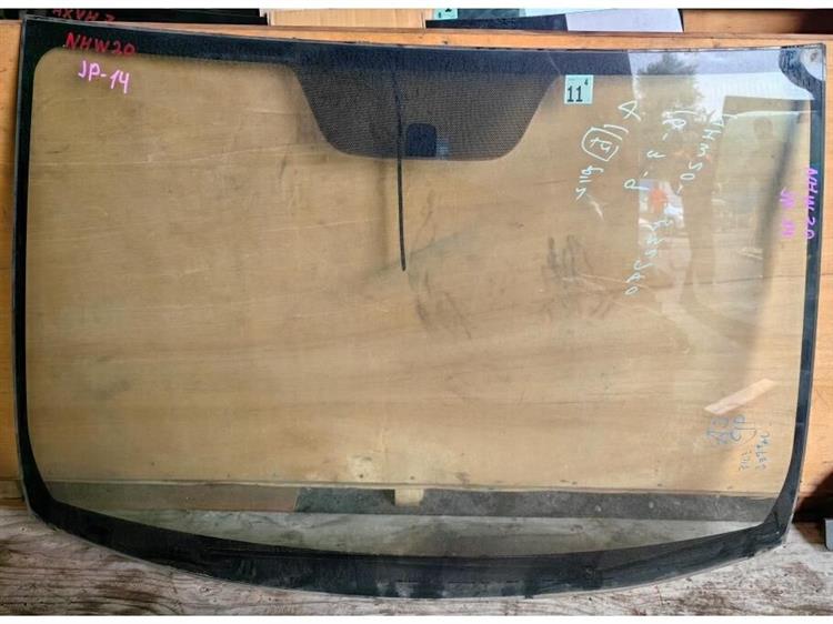 Лобовое стекло Тойота Приус в Ангарске 249558