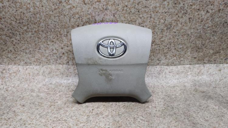 Airbag водителя Toyota Isis