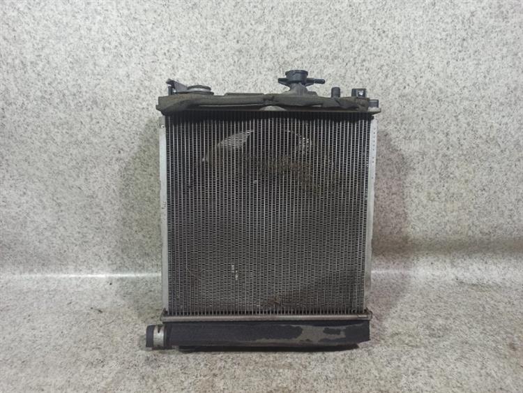 Радиатор основной Ниссан Рукс в Ангарске 331024