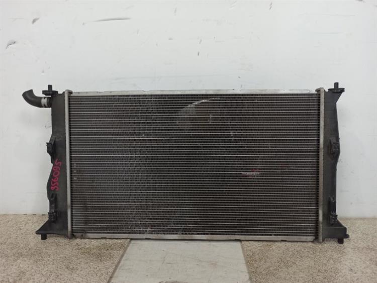 Радиатор основной Мазда Премаси в Ангарске 356095