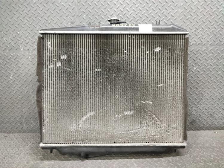 Радиатор основной Исузу Бигхорн в Ангарске 409205