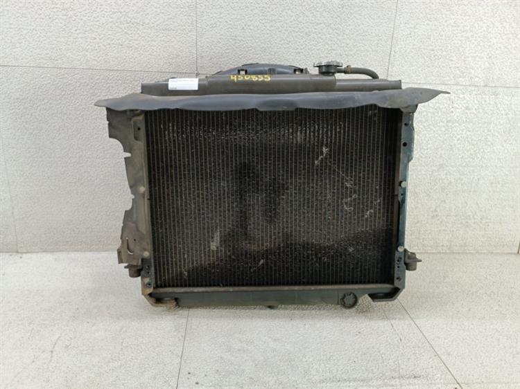 Радиатор основной Ниссан Атлас в Ангарске 450855