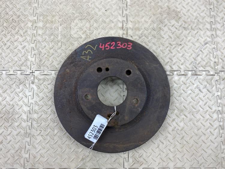 Тормозной диск Ниссан Цефиро в Ангарске 452303