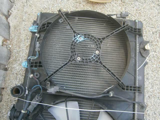 Диффузор радиатора Хонда Сабер в Ангарске 47914