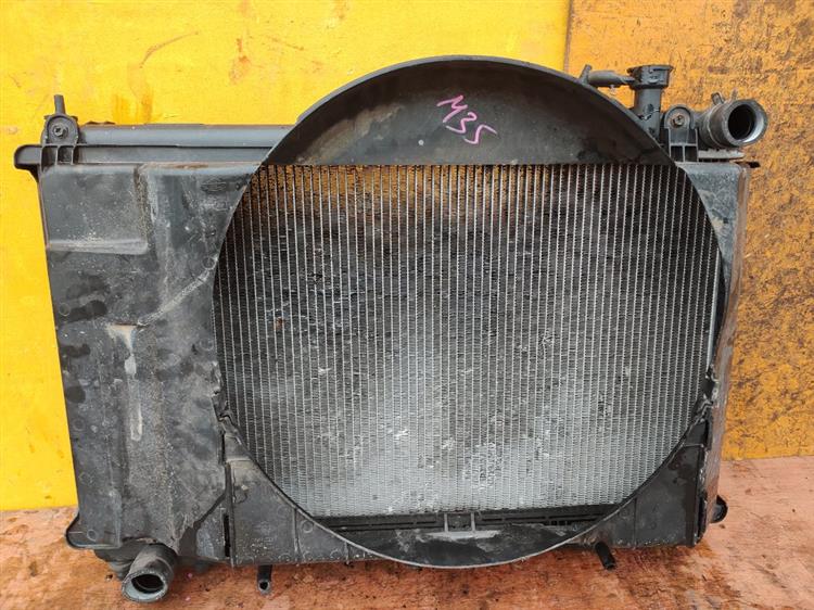 Радиатор основной Ниссан Стэйдж в Ангарске 609081