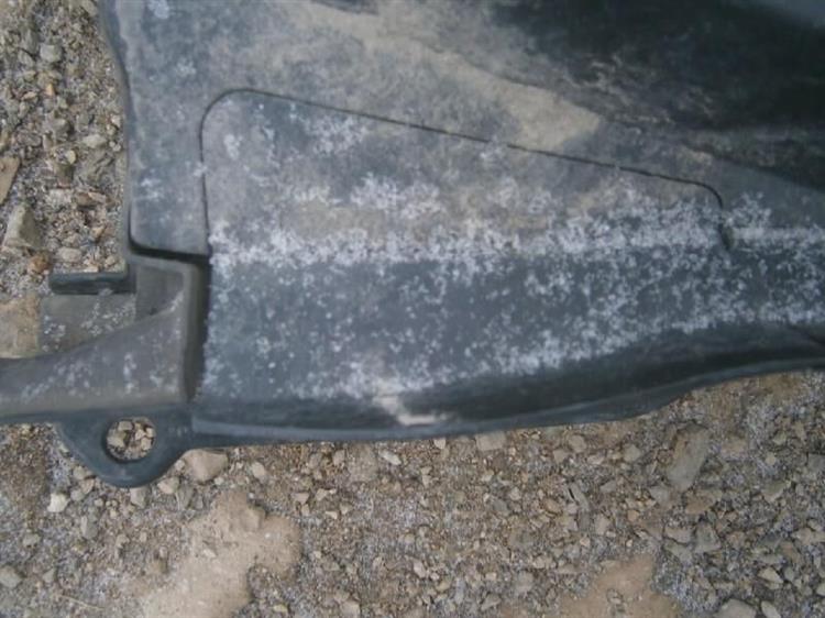 Решетка под лобовое стекло Хонда Фит в Ангарске 66170