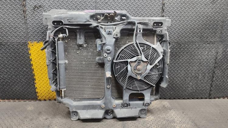 Рамка радиатора Ниссан Эльгранд в Ангарске 91766