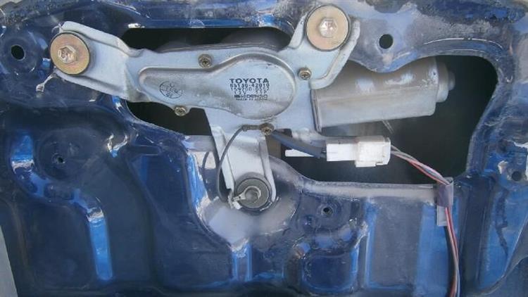 Моторчик заднего дворника Toyota RAV4